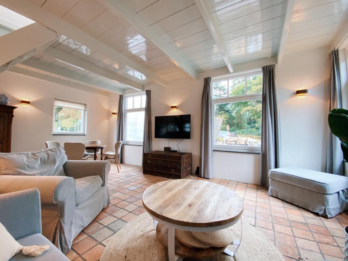 Cozy Historical Cottage Wassenaar Exterior photo