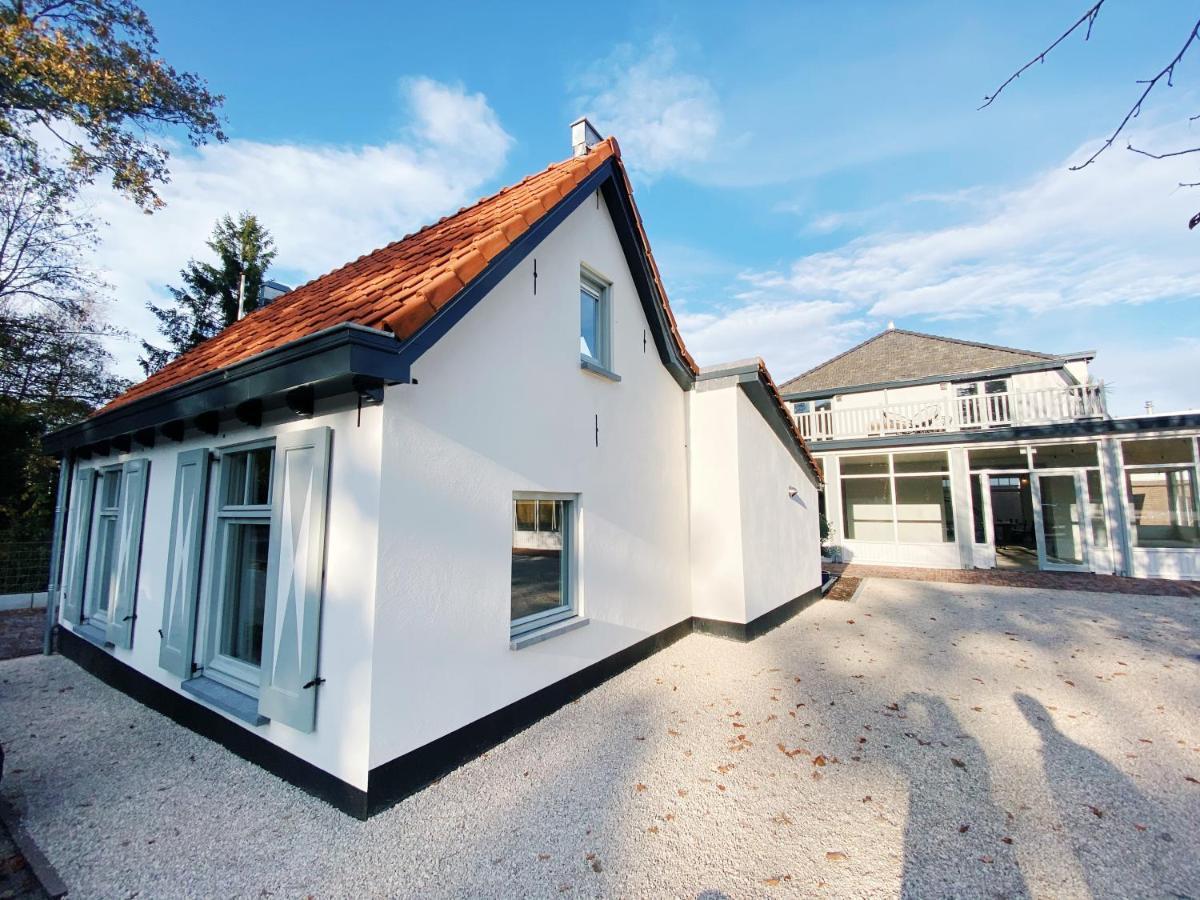 Cozy Historical Cottage Wassenaar Exterior photo